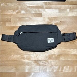 Osprey Black Belt Bag with Adjustable Strap - Excellent Condition